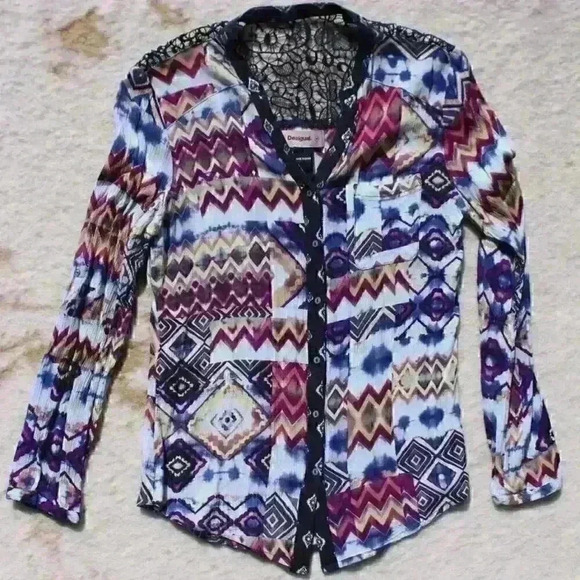 DESIGUAL Roll Tab Sleeve Aztec Pattern Crochet Button Up Blouse Top Women Medium - Picture 2 of 12